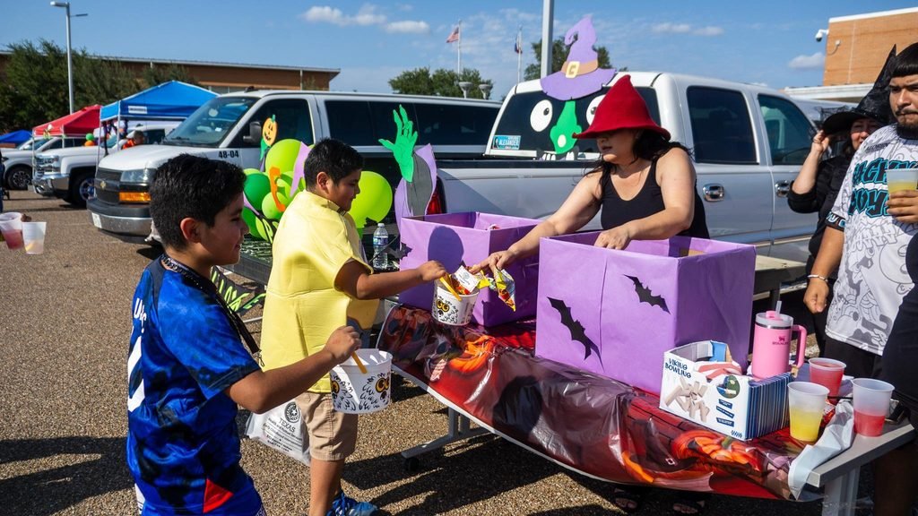 Halloween in Temple, TX 2026: Trunk-or-Treats, Haunted Houses & Family Fun 1 image 3
